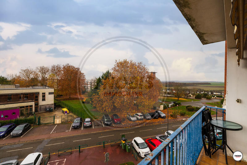 Appartement - 93 m² - 4 pièces