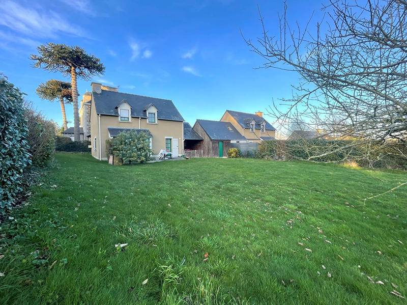 Maison - 93 m² - 4 pièces