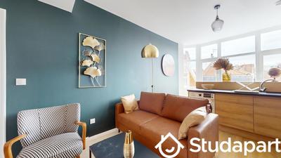 Chambre - 12 m² - 1 pièce