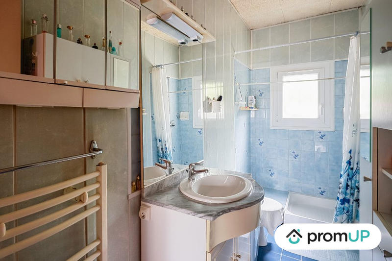 Maison - 90 m² - 3 pièces