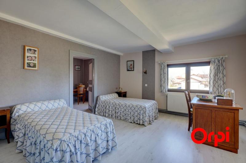 Maison - 293 m² - 5 pièces