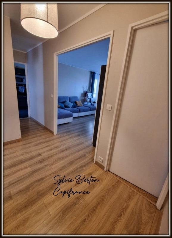 Appartement - 85 m² - 4 pièces