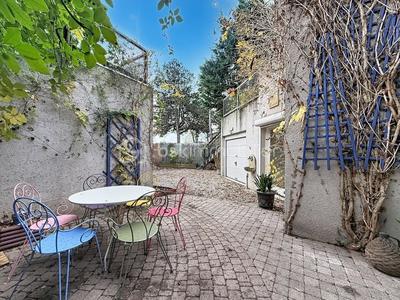 Duplex - 114 m² - 5 pièces