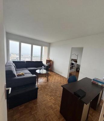 Appartement - 77 m² - 3 pièces