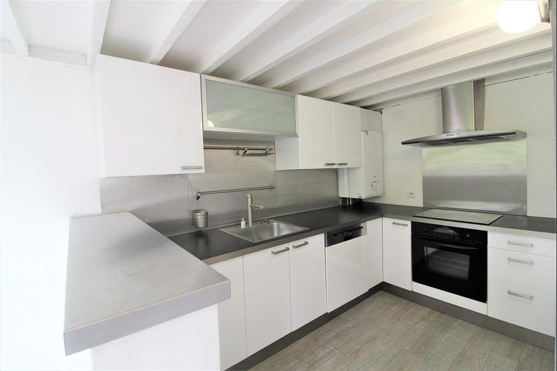 Appartement - 94 m² - 5 pièces