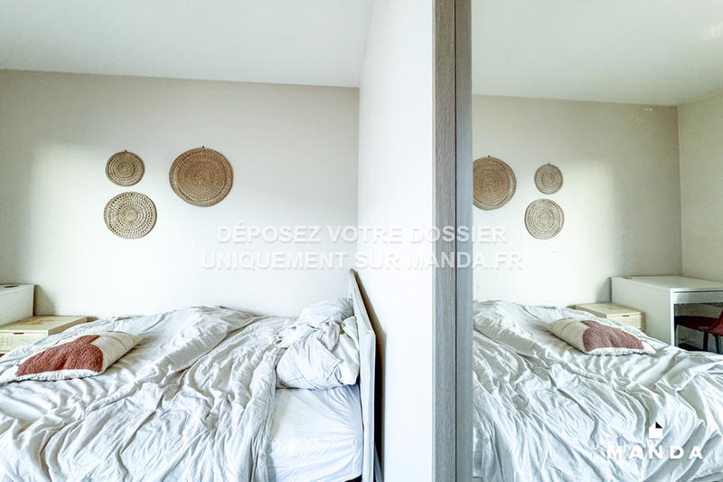 Chambre - 10 m² - 5 pièces