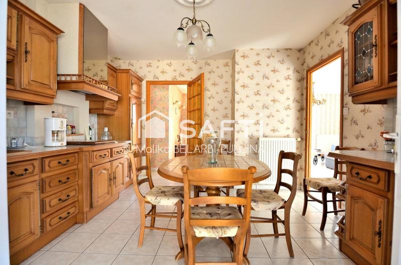 Maison - 115 m² - 7 pièces