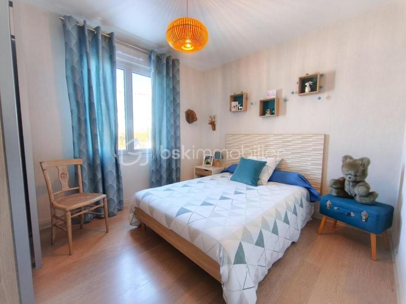 Maison traditionnelle - 91 m² - 5 pièces