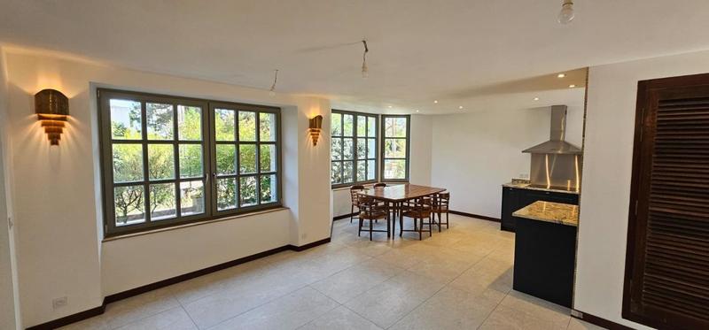 Villa - 113 m² - 6 pièces