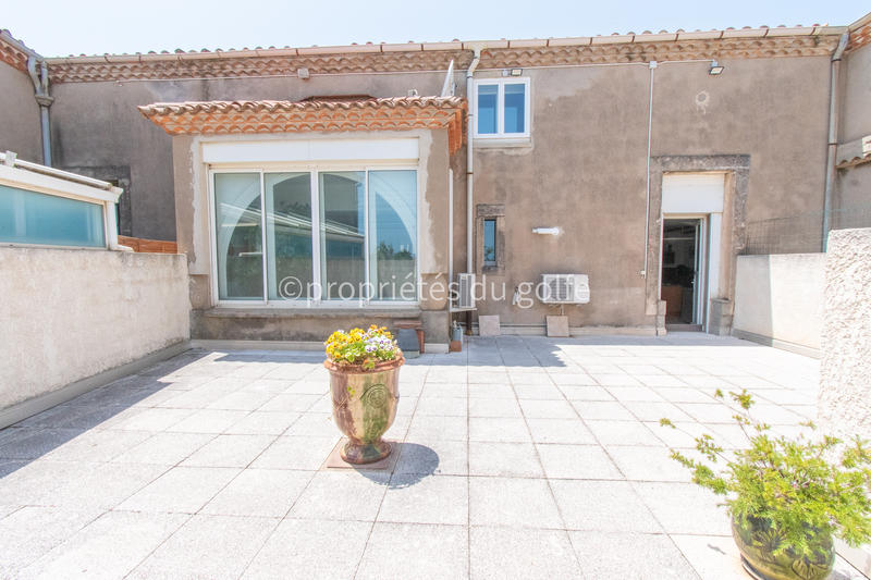 Maison - 244 m² - 6 pièces