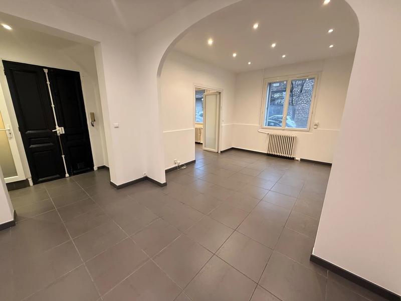 Appartement - 82 m² - 3 pièces