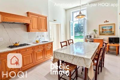 Maison ancienne - 230 m² - 9 pièces