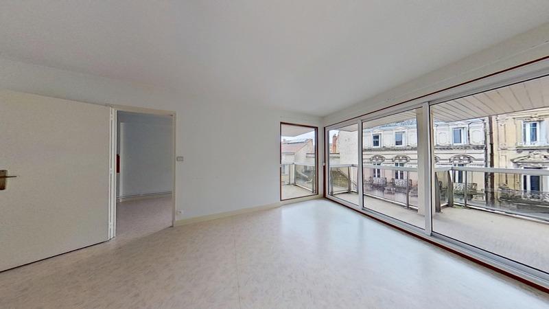 Appartement - 91 m² - 3 pièces