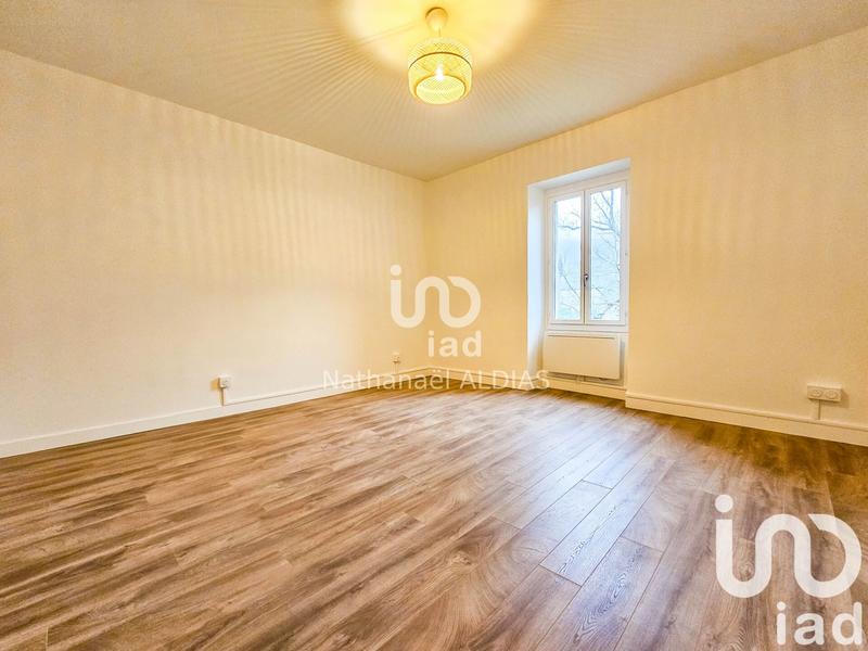 Maison - 171 m² - 9 pièces