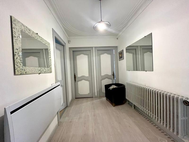 Maison de maîtres - 180 m² - 6 pièces