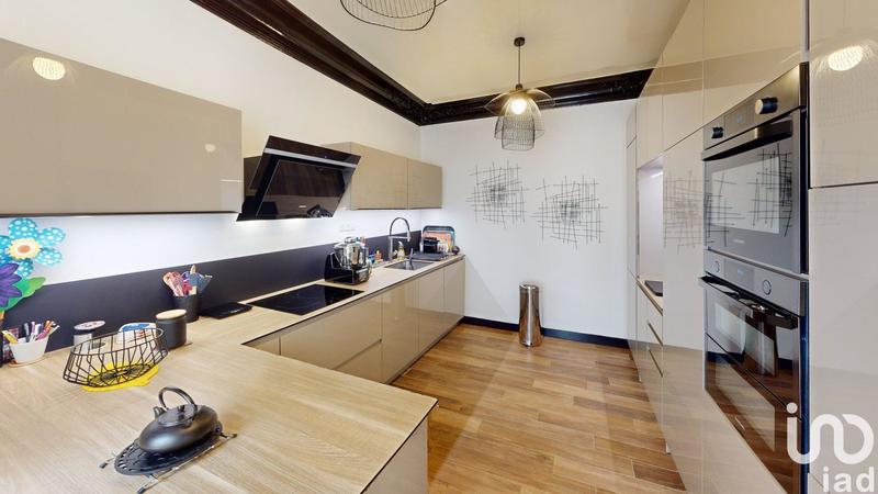 Appartement - 95 m² - 4 pièces