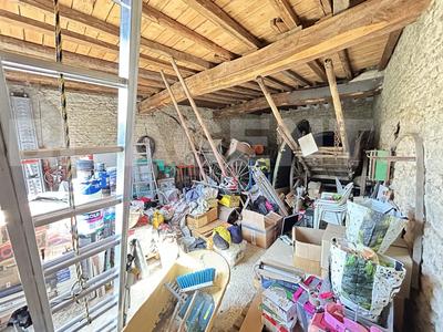 Grange - 100 m² - 1 pièce