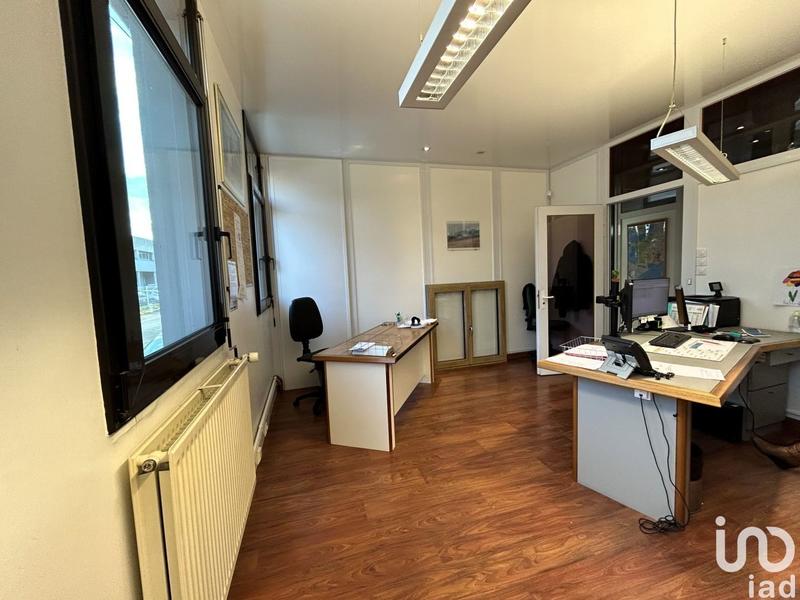 Local commercial - 2 500 m²