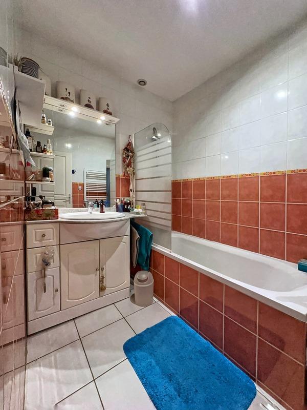 Appartement ancien - 54 m² - 4 pièces