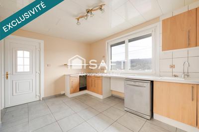 Maison - 100 m² - 6 pièces