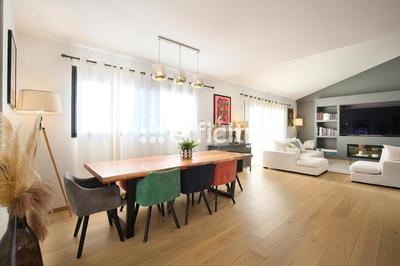 Villa - 147 m² - 5 pièces