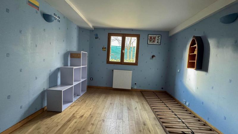 Maison - 95 m² - 5 pièces