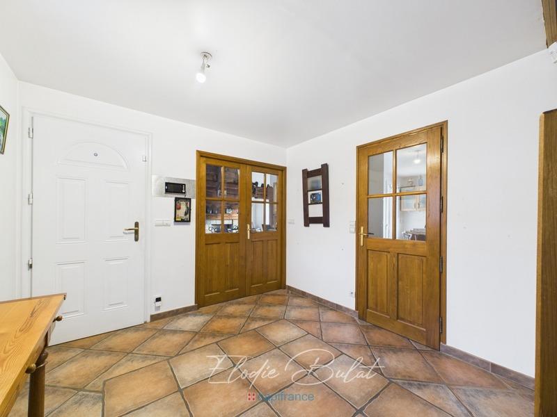 Maison - 137 m² - 5 pièces