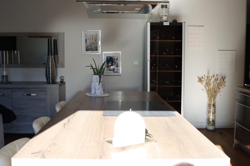 Appartement - 80 m² - 3 pièces