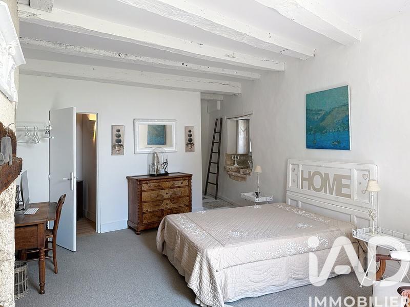 Maison de village - 260 m² - 8 pièces