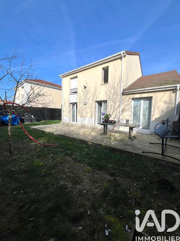 Maison - 102 m² - 5 pièces