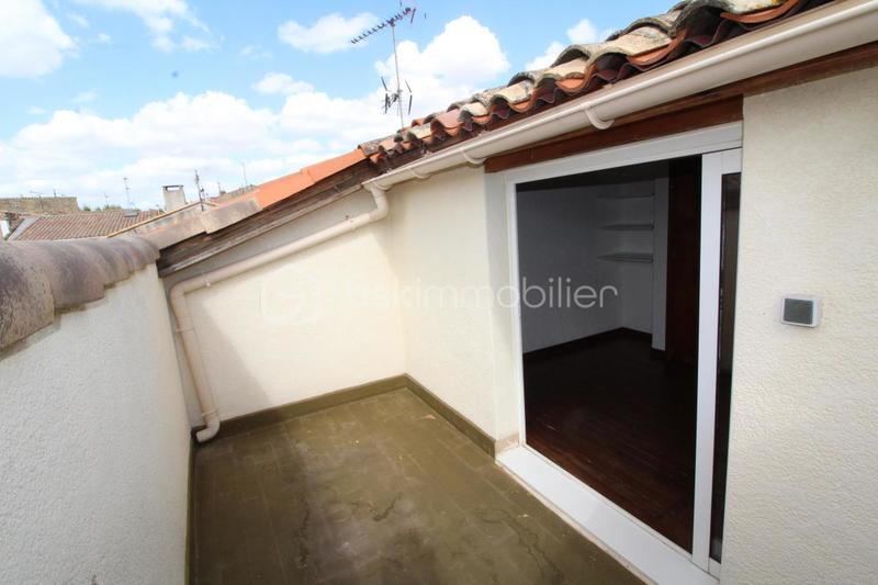 Immeuble - 306 m² - 15 pièces