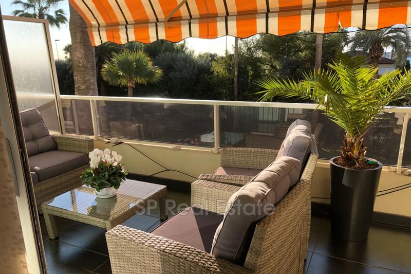 Appartement - 90 m² - 4 pièces