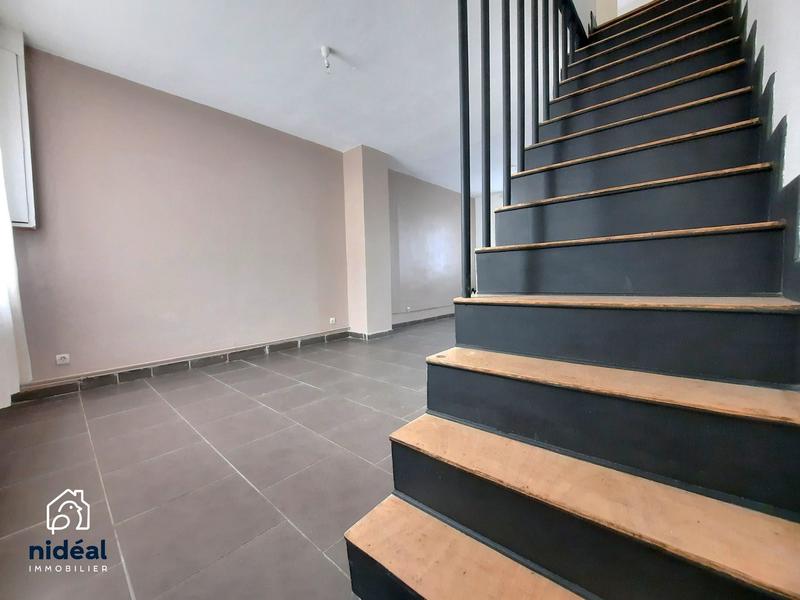 Maison - 82 m² - 4 pièces