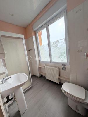 Appartement - 120 m² - 5 pièces