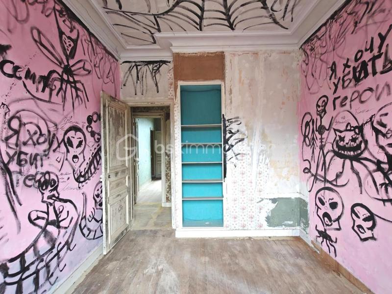 Demeure - 280 m² - 10 pièces