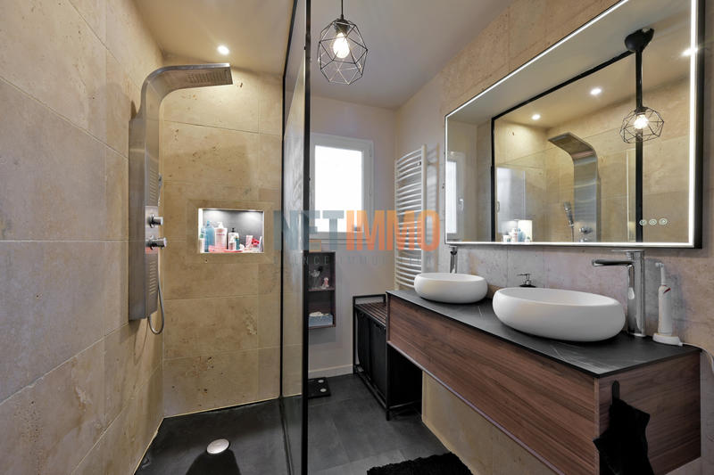 Villa - 98 m² - 4 pièces