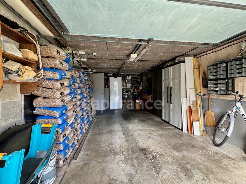 Maison - 180 m² - 6 pièces