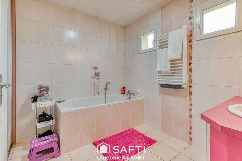 Maison - 115 m² - 5 pièces