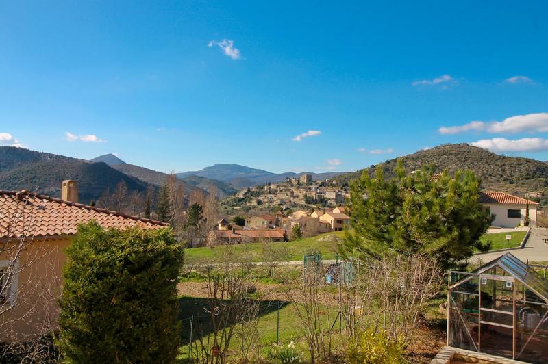 Villa - 245 m² - 7 pièces