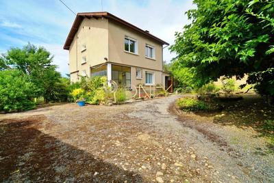 Maison - 91 m² - 5 pièces