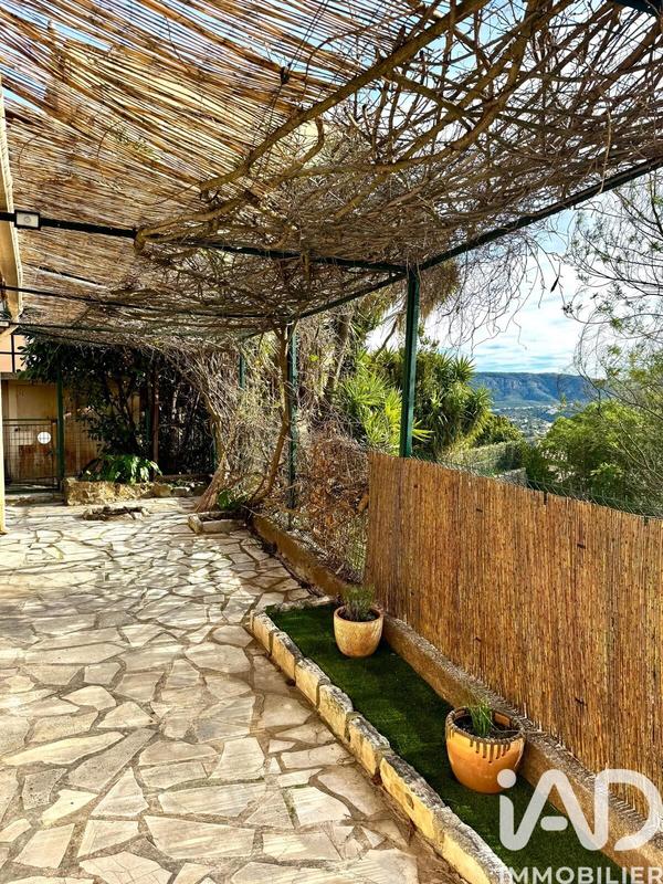 Maison - 65 m² - 4 pièces