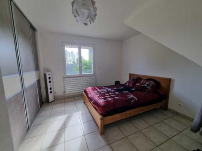 Maison traditionnelle - 196 m² - 8 pièces