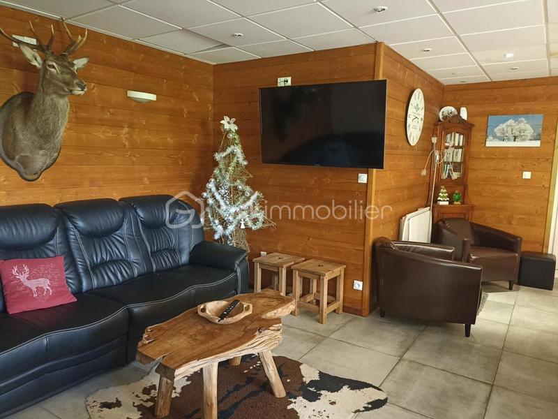 Appartement - 87 m² - 5 pièces