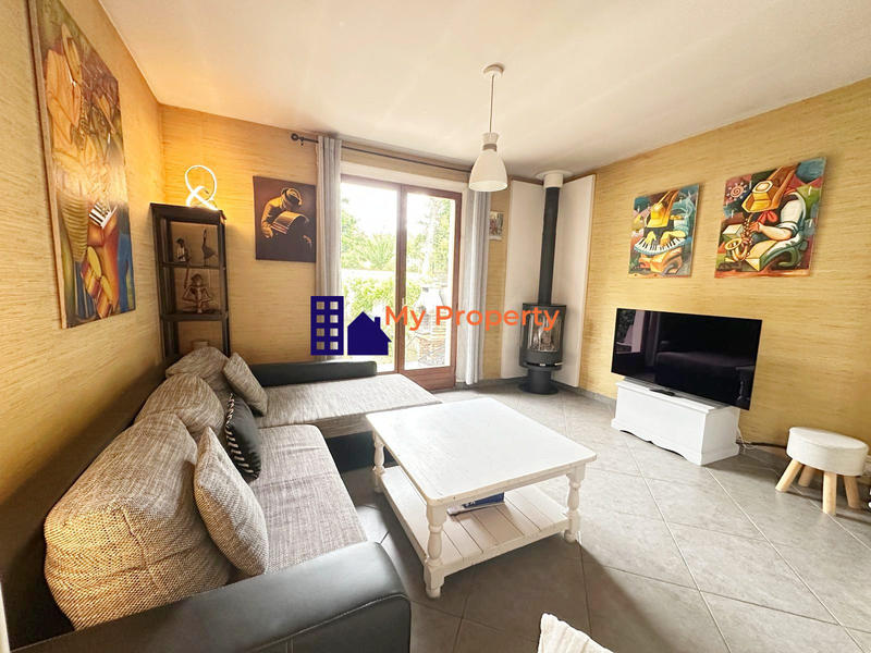 Maison - 75 m² - 5 pièces