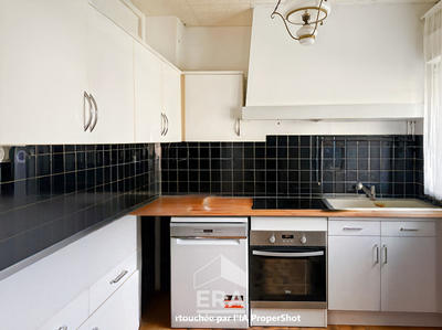 Maison - 92 m² - 5 pièces