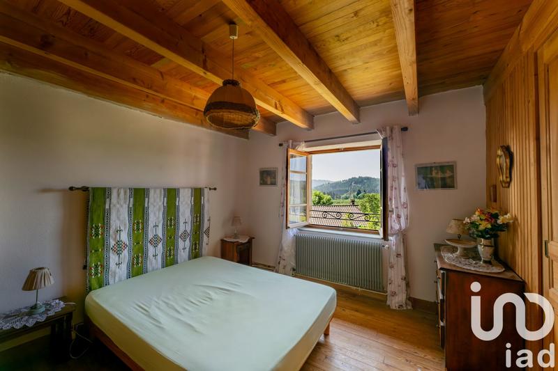 Maison de village - 100 m² - 4 pièces