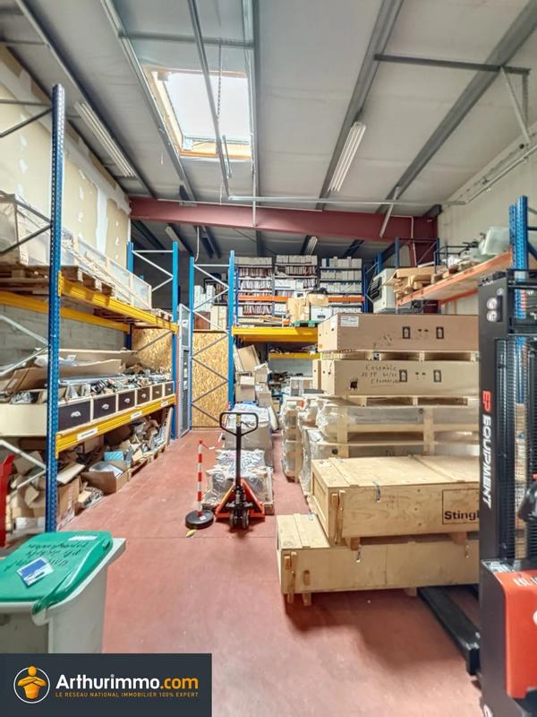 Bureau - 244 m² - 3 pièces