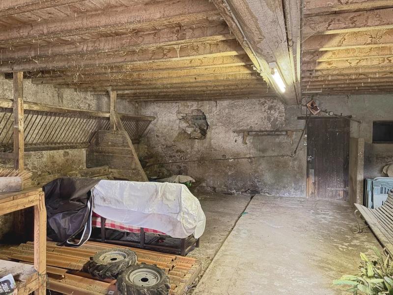 Maison - 163 m² - 2 pièces