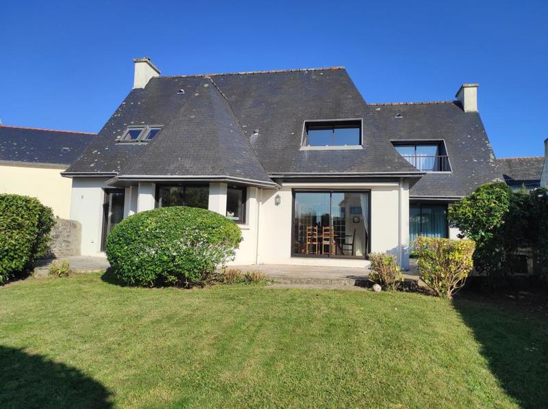 Maison - 161 m² - 6 pièces