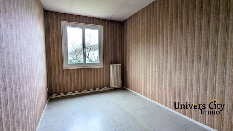 Maison - 93 m² - 4 pièces